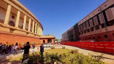 3 arrested for attempting to enter parliament complex with forged aadhaar cards