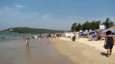 20 year old delhi man killed during robbery attempt at baga beach  3 arrested