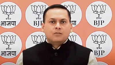amit malviya files rs 10 crore lawsuit against rss member for  sexual exploitation  allegations
