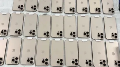 delhi  woman arrested for smuggling 26 iphone 16 pro max – where did she hide the smartphones 