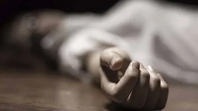mba graduate commits suicide in varanasi  wife takes her life after getting to know the news