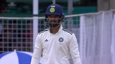 duleep trophy 2024  india c vs india b  ruturaj gaikwad retires hurt just after 2nd ball