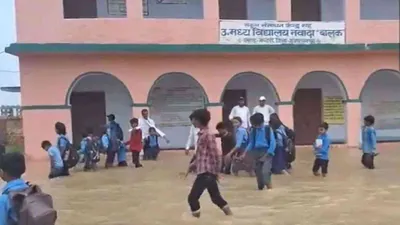 bihar flood  muzaffarpur homes submerged as bagmati river swells