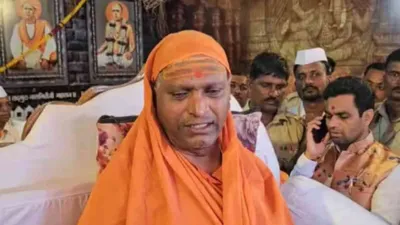 67 cases filed against mahant ramgiri maharaj for remarks on prophet mohammed  bombay hc informed