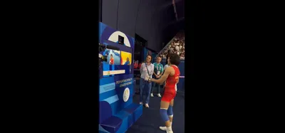 ‘gold lana hai’  vinesh phogat’s emotional video call with her mother after historic olympic feat – watch