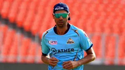 india wc legend in discussions to replace ashish nehra as gujarat titans coach