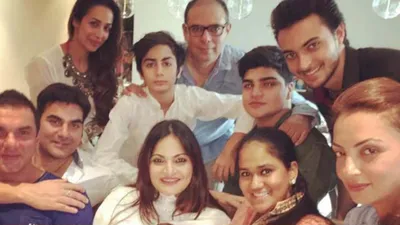 malaika arora father death  malaika arora gets support from khan family  arjun kapoor  gesture melt netizens’ heart