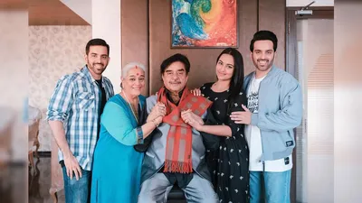 shatrughan sinha hospitalized shortly after sonakshi s wedding  son luv confirms   dad had weakness    