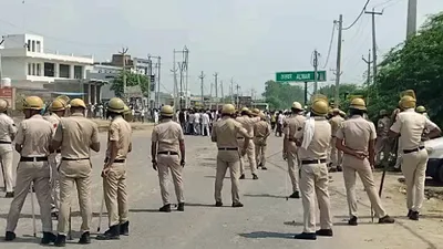 10 injured  internet services suspended as clashes erupts in bihar
