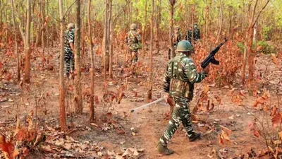 jharkhand  police kill 4 maoists in encounter in west singhbhum district