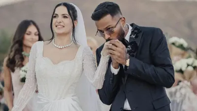 natasa stankovic restores wedding photos with hardik pandya  fans react