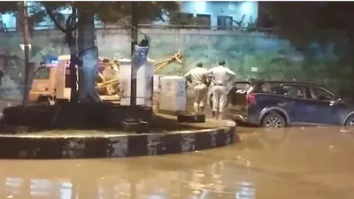 tragic incident  suv submerges in faridabad underpass  bank manager  cashier found dead