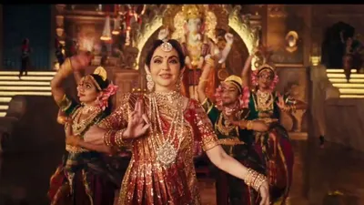 anant radhika s pre wedding  nita ambani mesmerizes crowd with dance on  vishwambhari stuti 