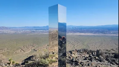mysterious  monolith  found in las vegas desert  police share photo